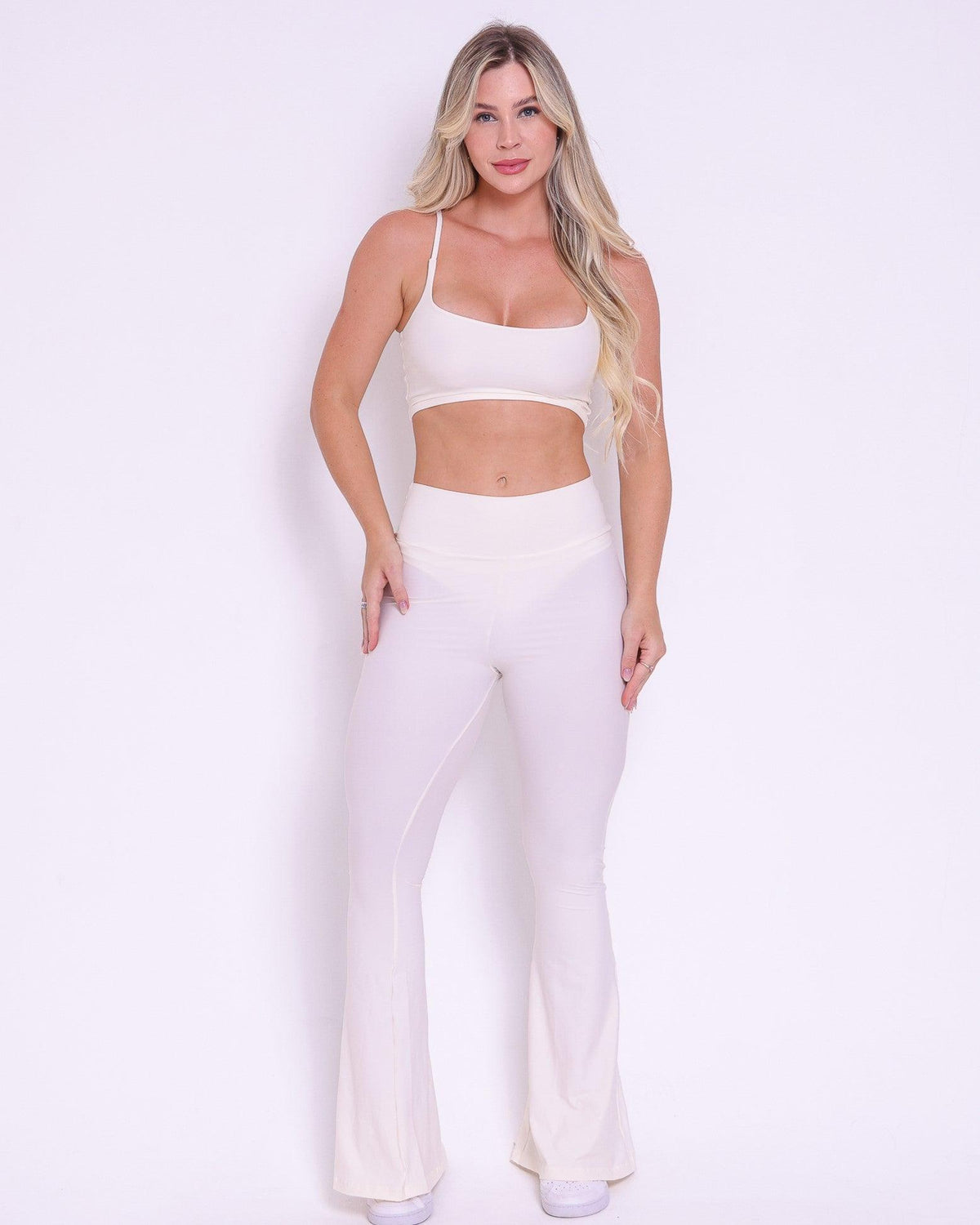 Conjunto Calça Flare Fluitty + Top
